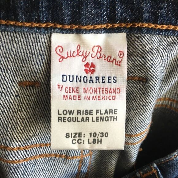 Lucky Brand low rise flare, size 10 jeans - Picture 4 of 4
